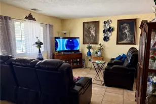 12814 Kiowa, Apple Valley, CA 92308 - Photo 6