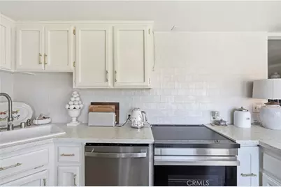 15761 Joshua, Apple Valley, CA 92307 - Photo 16