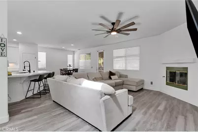 15033 Henderson, Adelanto, CA 92301 - Photo 4