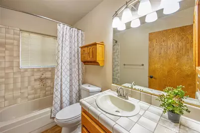 14605 Kokomo, Apple Valley, CA 92307 - Photo 32