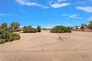 14941 Walnut St, Hesperia, CA 92345 - Photo 40