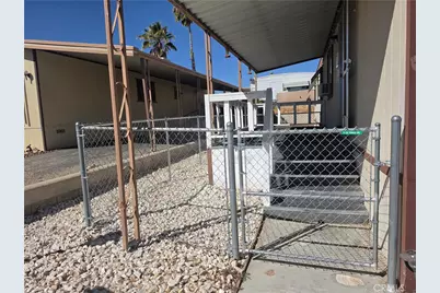 706 Montara #165, Barstow, CA 92311 - Photo 2