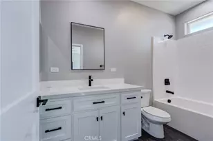 6848 Braceo St, Oak Hills, CA 92344 - Photo 40