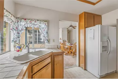 12980 Autumnwood, Victorville, CA 92395 - Photo 14