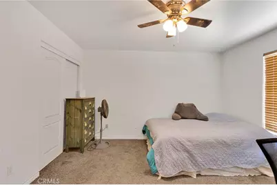 24332 Roundup, Apple Valley, CA 92308 - Photo 14