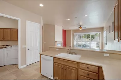 11162 Avonlea, Apple Valley, CA 92308 - Photo 10
