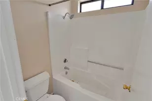 9104 Aspenwood, Hesperia, CA 92344 - Photo 22