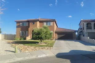 14911 Sunset Gardens Ct, Victorville, CA 92394 - Photo 4