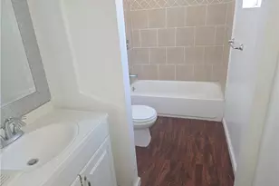 4910 Nobel St, Commerce, CA 90040 - Photo 22