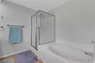16412 Pauhaska, Apple Valley, CA 92307 - Photo 32