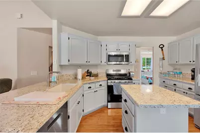 16412 Pauhaska, Apple Valley, CA 92307 - Photo 14