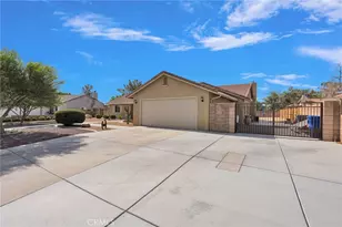 16412 Pauhaska, Apple Valley, CA 92307 - Photo 4