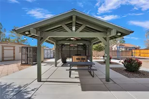16412 Pauhaska, Apple Valley, CA 92307 - Photo 50