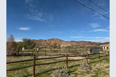37152 Indian Avenue, Yermo, CA 92398 - Photo 8
