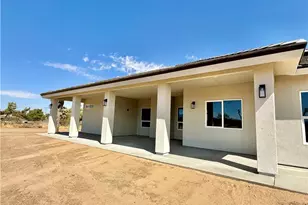10583 Valencia St, Hesperia, CA 92344 - Photo 20