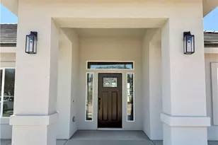 10583 Valencia St, Hesperia, CA 92344 - Photo 2