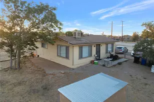13189 13193 Begonia Rd, Victorville, CA 92392 - Photo 10