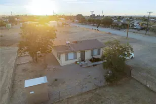 13189 13193 Begonia Rd, Victorville, CA 92392 - Photo 8