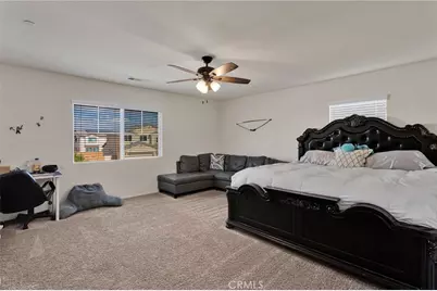 15742 Lorretta, Victorville, CA 92394 - Photo 36