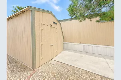 22601 Bear Valley Road #35, Apple Valley, CA 92340 - Photo 14