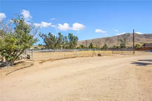 9650 Yucca, Apple Valley, CA 92308 - Photo 6