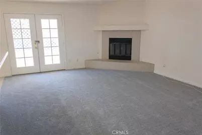 16034 Holly Brook Ln, Victorville, CA 92395 - Photo 10