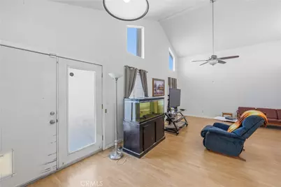 16671 Hagador Avenue, Victorville, CA 92394 - Photo 10