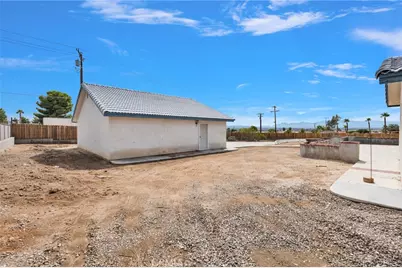 19311 Roanoke Road, Apple Valley, CA 92307 - Photo 54