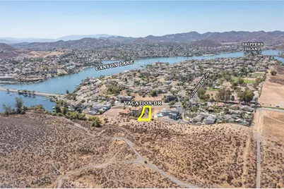 35302101 Vacation Drive, Canyon Lake, CA 92587 - Photo 4