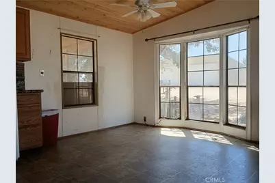 7139 Amestoy Road, Oak Hills, CA 92344 - Photo 14