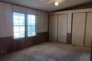7139 Amestoy Rd, Oak Hills, CA 92344 - Photo 20