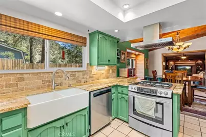 1902 Virginia, Wrightwood, CA 92397 - Photo 18