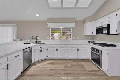 17025 Candlewood Road, Apple Valley, CA 92307 - Photo 16