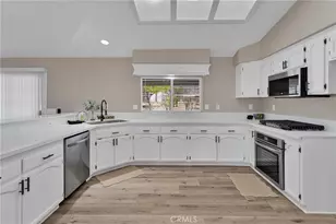 17025 Candlewood Rd, Apple Valley, CA 92307 - Photo 16