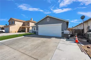11963 Pepperwood, Victorville, CA 92392 - Photo 4