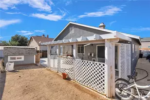 11963 Pepperwood, Victorville, CA 92392 - Photo 36