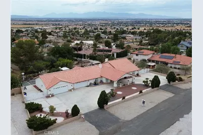 20055 Waco Court, Apple Valley, CA 92308 - Photo 1