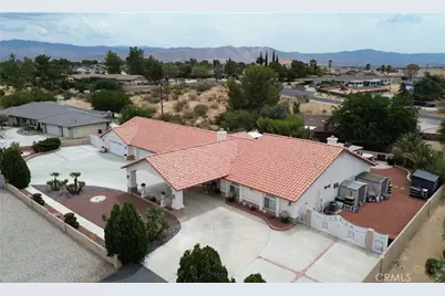 20055 Waco Court, Apple Valley, CA 92308 - Photo 14