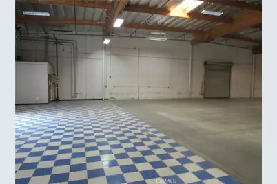 15372 Bonanza, Victorville, CA 92392 - Photo 14