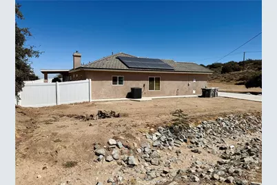 5826 Casita, Oak Hills, CA 92344 - Photo 34