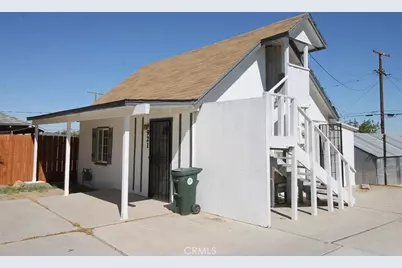 921 Flora, Barstow, CA 92311 - Photo 4