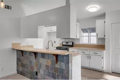 17983 Pitache Street, Hesperia, CA 92345 - Photo 10