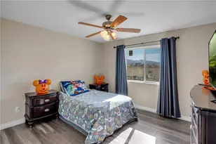 11374 Desert View, Pinon Hills, CA 92372 - Photo 20