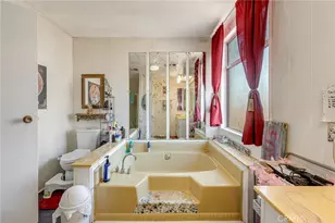 13962 Riviera, Victorville, CA 92395 - Photo 34