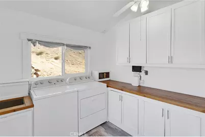 9356 Bonita Vista, Apple Valley, CA 92308 - Photo 34