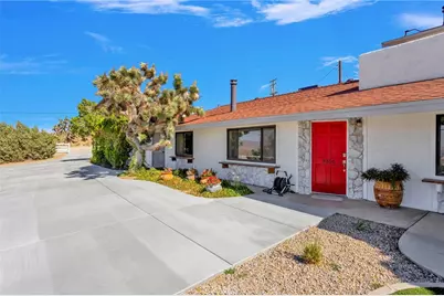 9356 Bonita Vista, Apple Valley, CA 92308 - Photo 6