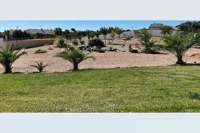 10525 Sage Street, Oak Hills, CA 92344 - Photo 6