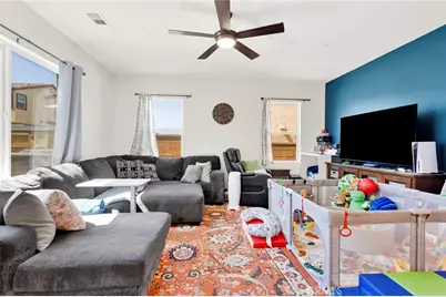 12906 Echo Valley, Victorville, CA 92392 - Photo 8