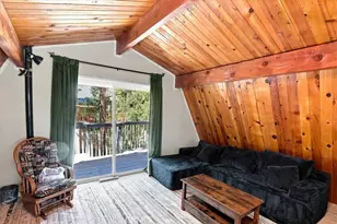 550 Pine Ln, Sugarloaf, CA 92386 - Photo 12