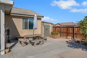 15643 Pilot Rock Way, Victorville, CA 92394 - Photo 34
